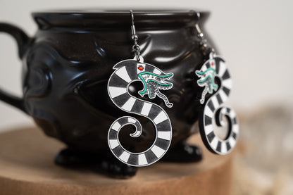 Sandworm Earrings - Halloween Earrings - Beetlejuice Sandworm Earrings